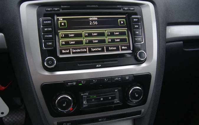Skoda Octavia cena 21500 przebieg: 275744, rok produkcji 2009 z Rawicz małe 352